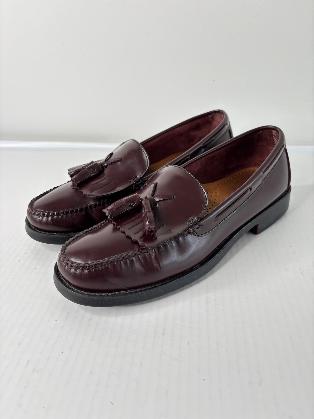 G.H. Bass Womens Weejuns Marietta II Kiltie Tassel Loafer Shoe Size 9 M Burgundy - Picture 15 of 15